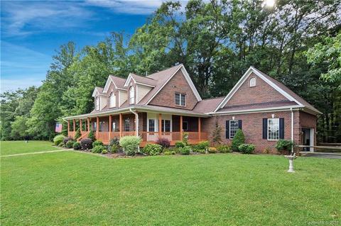 3784 E Maiden Rd, Maiden, NC 28650 photo 2