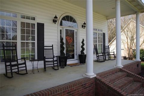 1111 Craig Ave, Lancaster, SC 29720 photo 4