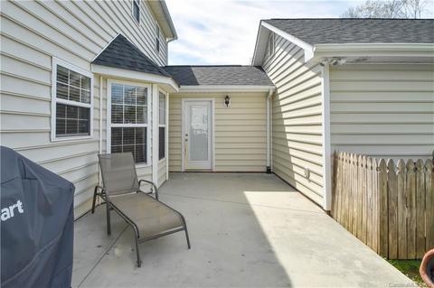 2203 Windy Hill Ln, Monroe, NC 28110 photo 4
