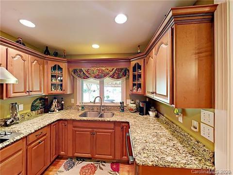 65 Nature Ln, Mill Spring, NC 28756 photo 17