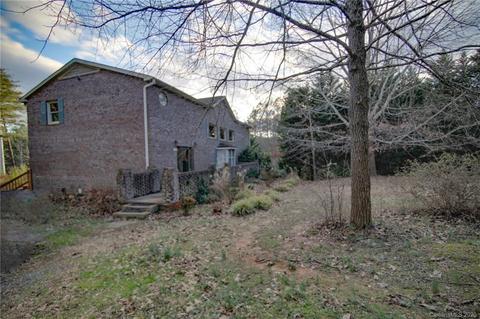 268 Painter Rd, Mill Spring, NC 28756 photo 2