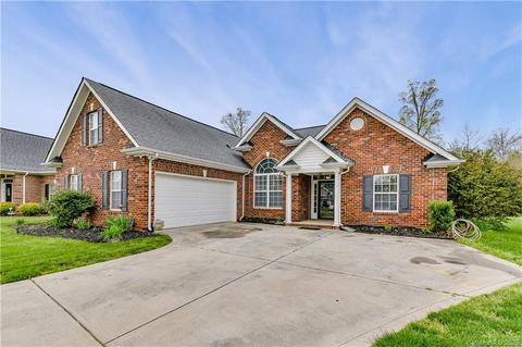 5210 Sustar Dr, Monroe, NC 28110 photo 1