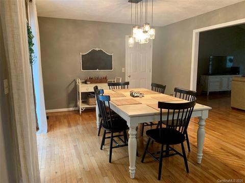 150 Mule Pen Rd, Sylva, NC 28779 photo 5