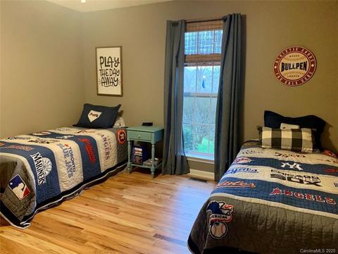 150 Mule Pen Rd, Sylva, NC 28779 photo 9