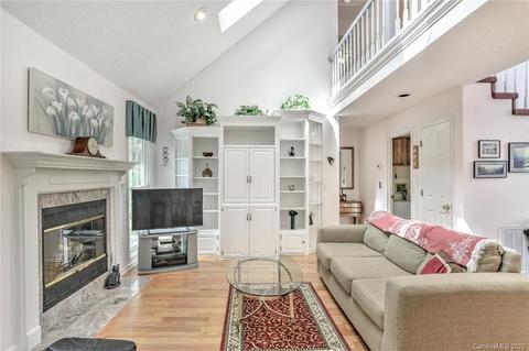 6 Warbler Dr, Fletcher, NC 28732 photo 8