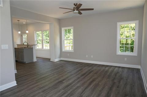 978 Maple Glen Dr, Conover, NC 28613 photo 8