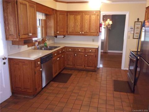 2327 E Main St, Albemarle, NC 28001 photo 3