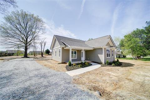 5013 Willow Run Dr, Monroe, NC 28110 photo 4