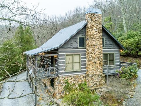 460 Fairview Forest Dr, Fairview, NC 28730 photo 9