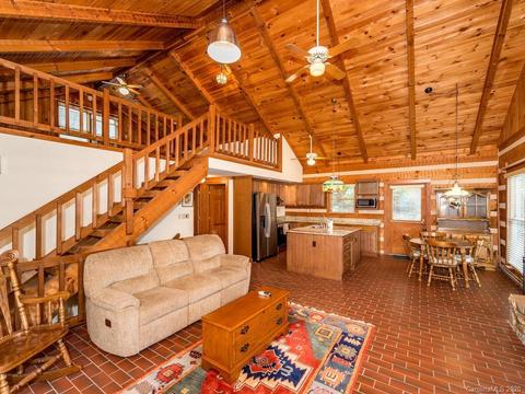 460 Fairview Forest Dr, Fairview, NC 28730 photo 13