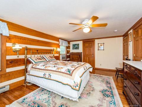 460 Fairview Forest Dr, Fairview, NC 28730 photo 26