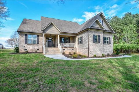 3215 Baucom Manor Rd, Monroe, NC 28110 photo 2