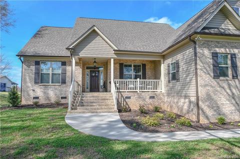 3215 Baucom Manor Rd, Monroe, NC 28110 photo 4