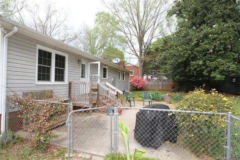 9800 Windrift Rd, Charlotte, NC 28215 photo 26