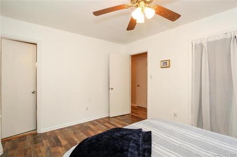 9800 Windrift Rd, Charlotte, NC 28215 photo 16