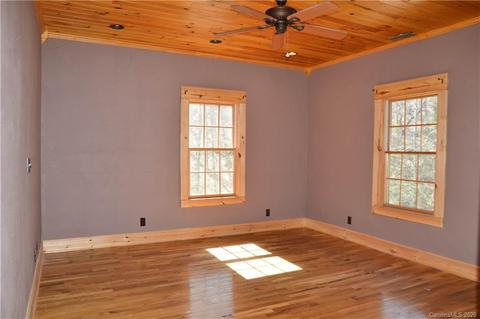 233 Cedarbrook Ln, Nebo, NC 28761 photo 19
