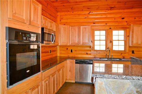 233 Cedarbrook Ln, Nebo, NC 28761 photo 15