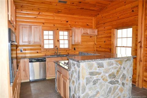 233 Cedarbrook Ln, Nebo, NC 28761 photo 11