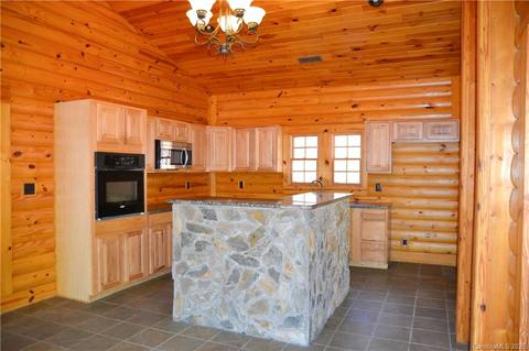233 Cedarbrook Ln, Nebo, NC 28761 photo 12
