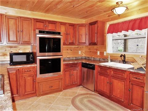 1054 Golden Rd, Tryon, NC 28782 photo 30