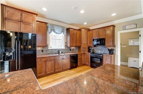 6522 Havencrest Dr, Denver, NC 28037 photo 24