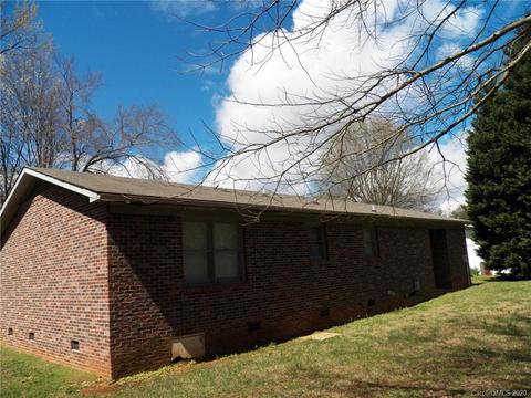 412 E Lyerly St, Salisbury, NC 28146 photo 4