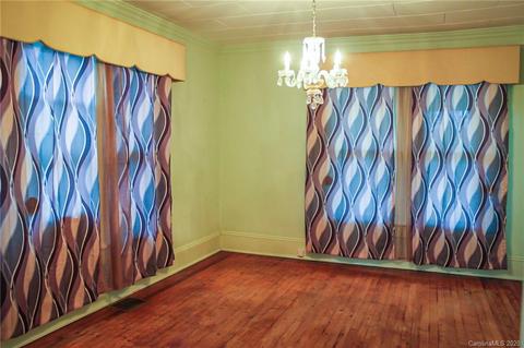 314 Main St, Morganton, NC 28655 photo 6