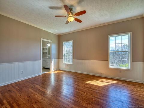33 Brian Dr, Canton, NC 28716 photo 10