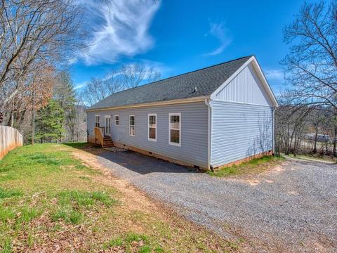 33 Brian Dr, Canton, NC 28716 photo 35