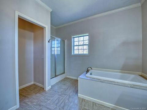33 Brian Dr, Canton, NC 28716 photo 12