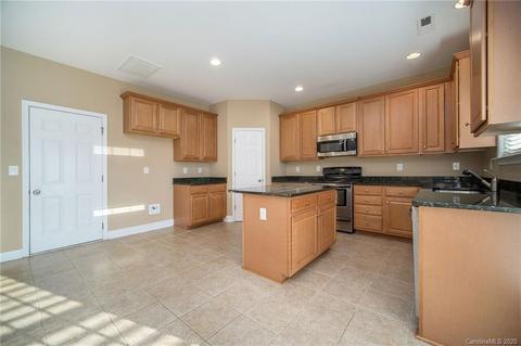 2845 Bivins St, Davidson, NC 28036 photo 2