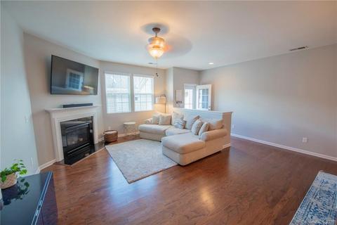 8248 Viewpoint Ln, Cornelius, NC 28031 photo 2