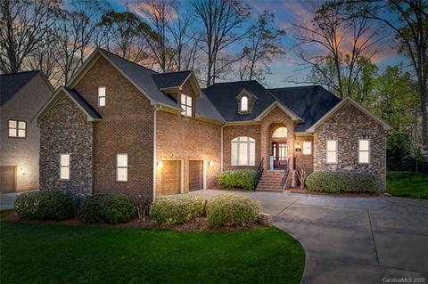 296 Bent Tree Dr, Stanley, NC 28164 photo 1