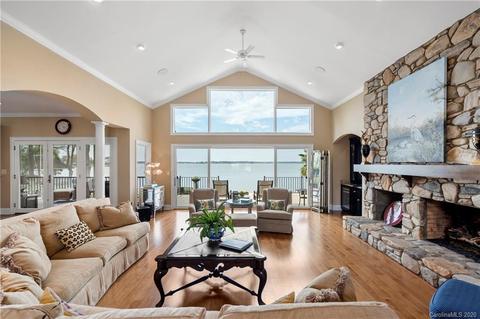 20707 Pointe Regatta Dr, Cornelius, NC 28031 photo 7