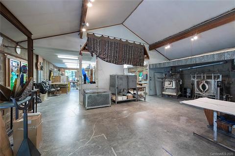 255 Cabin Rd, Spruce Pine, NC 28777 photo 18