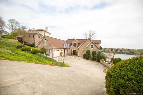 177 Mariners Point Ln, Hickory, NC 28601 photo 3