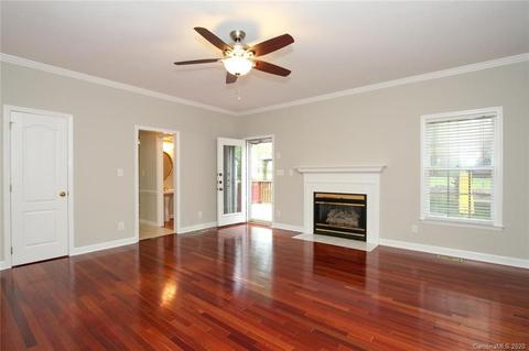 8133 Forest Shadow Cir, Cornelius, NC 28031 photo 10