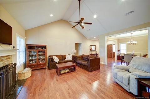 1104 Ruthburn Ct, Lancaster, SC 29720 photo 19