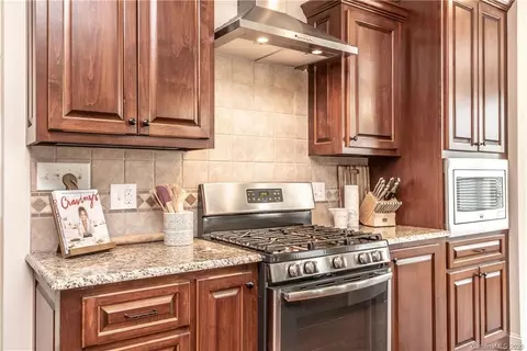 3793 9th Street Ne Dr NE, Hickory, NC 28601 photo 7