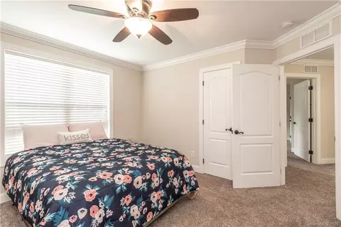 3793 9th Street Ne Dr NE, Hickory, NC 28601 photo 32