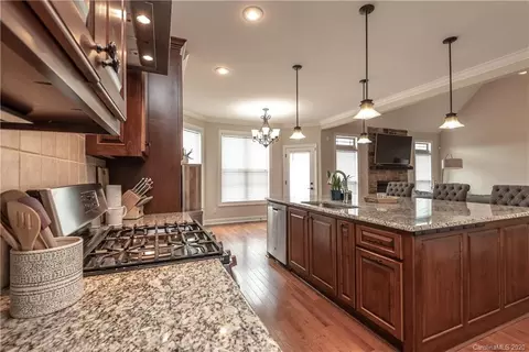 3793 9th Street Ne Dr NE, Hickory, NC 28601 photo 16