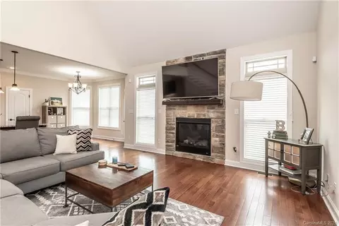 3793 9th Street Ne Dr NE, Hickory, NC 28601 photo 18