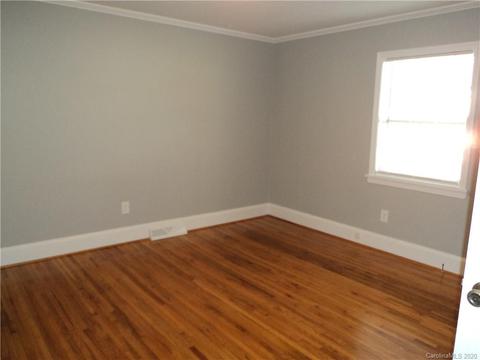8955 E Franklin St, Mount Pleasant, NC 28124 photo 10