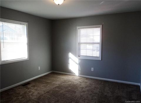 8955 E Franklin St, Mount Pleasant, NC 28124 photo 12