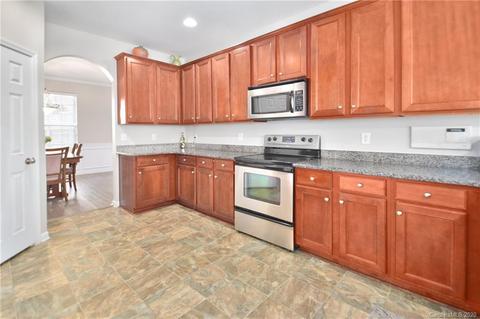 3347 Streamside Dr, Davidson, NC 28036 photo 5
