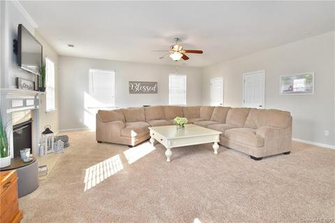 3347 Streamside Dr, Davidson, NC 28036 photo 7