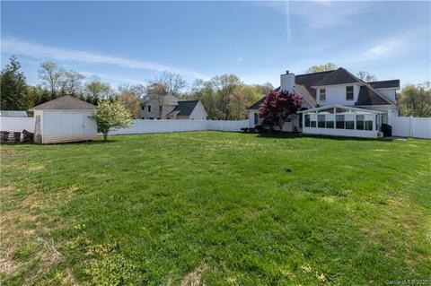 505 Willowbrook Dr, Morganton, NC 28655 photo 21