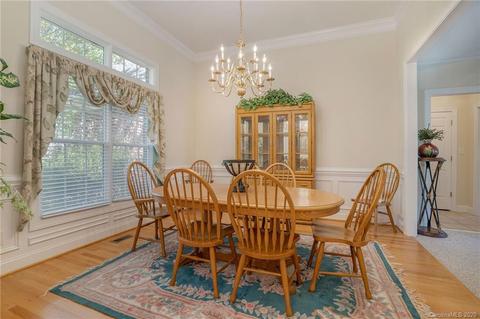 136 Eaglecrest Dr, Matthews, NC 28104 photo 10