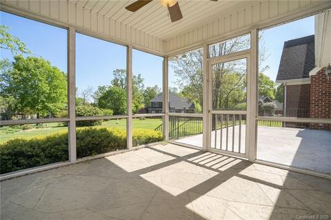136 Eaglecrest Dr, Matthews, NC 28104 photo 22