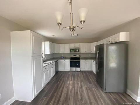 3181 Silver Fox Cir, Lancaster, SC 29720 photo 3